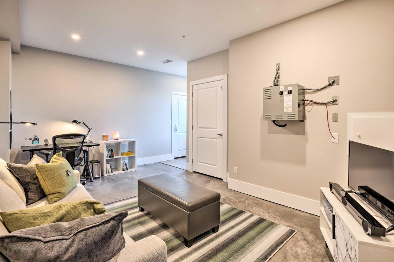 Trendy Townhouse About 3 Miles To Downtown! Сasa de vacaciones Denver